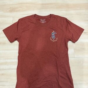 Cotopaxi Short Sleeve Graphic Tee in Rust